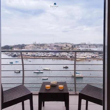 Apartment Valletta View By St Gzira