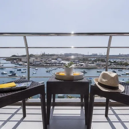 Valletta View By St Apartment