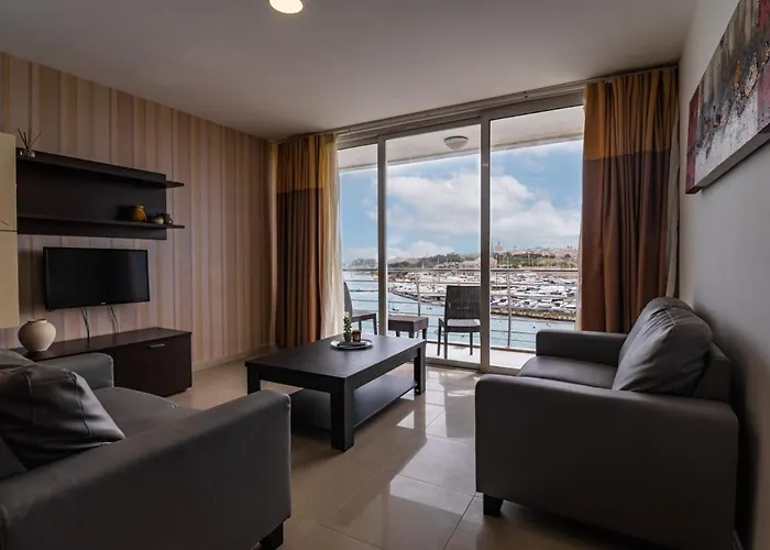 Valletta View By St *